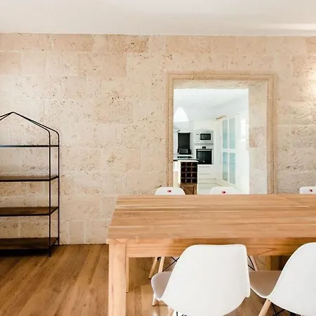Vila Luxurious Retreat In *